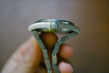 Load image into Gallery viewer, Bernhardt Binnacle Anchor 3