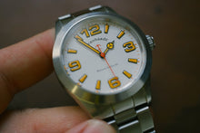 Load image into Gallery viewer, Bernhardt Binnacle Anchor 3