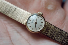 Load image into Gallery viewer, NOS Patek Philippe Ladies 18k Yellow Gold Watch (w/ original box!)