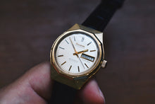 Load image into Gallery viewer, Bulova Oceanographer 333 ETA 2879