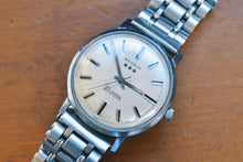 Load image into Gallery viewer, Benrus 3 Star 25 Jewel Automatic