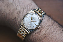Load image into Gallery viewer, 1969 Bulova Small Seconds