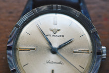 Load image into Gallery viewer, *RARE* Wittnauer Fluted Bezel (Circa 1960)