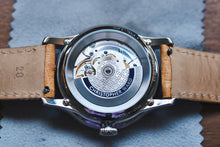 Load image into Gallery viewer, Christopher Ward C1 Grand Malvern Jumping Hour