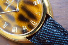 Load image into Gallery viewer, *VERY RARE* Universal Geneve Tortoiseshell Gent’s Watch