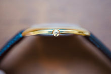 Load image into Gallery viewer, *VERY RARE* Universal Geneve Tortoiseshell Gent’s Watch