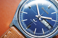 Load image into Gallery viewer, Bulova Sea King Cross Hair Dial (1969 Blue Whale)