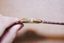 Load image into Gallery viewer, 1970 Wittnauer Geneve