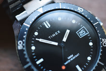Load image into Gallery viewer, 1970’s Timex Manual Wind Lollipop Diver