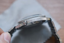 Load image into Gallery viewer, *RARE* Swiss Elgin Tropical Diver