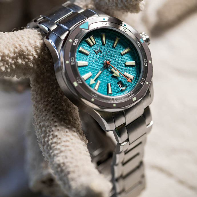 Father’s Watch Co. Horizon Cocktail Attire Diver