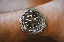 Load image into Gallery viewer, Seiko Marinemaster Professional “Tuna” (Ref. SBBN031)
