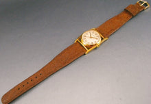 Load image into Gallery viewer, Longines Mainliner *Very Rare*