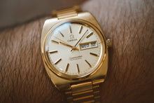Load image into Gallery viewer, Omega Seamaster Automatic Day-Date (Ref. 166.0216)