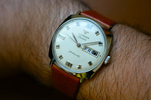 Wittnauer Geneve Auto Day Date