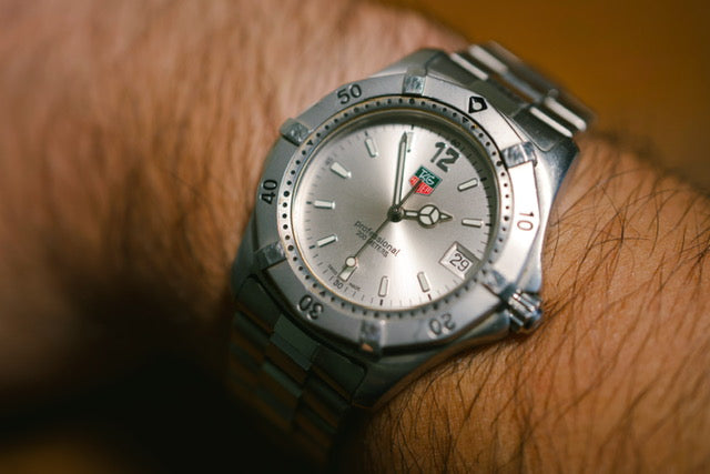 Tag Heuer 2000 WK1112-1 – The Time Teller Shop