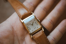 Load image into Gallery viewer, Wittnauer Diamond Dial Tank