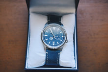Load image into Gallery viewer, Orient Defender V1 Blue Dial