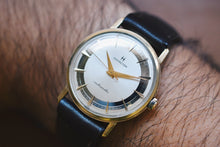 Load image into Gallery viewer, *VERY RARE* 1964 Hamilton Accumatic Gold Ring Dress Watch  (10k Gold RGP) Only Made For ONE Year!