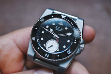 Load image into Gallery viewer, ECA Watch Co. Calypso Denise Date Diver
