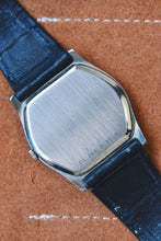 Load image into Gallery viewer, *RARE* Zenith Made Movado 17J Dress Watch
