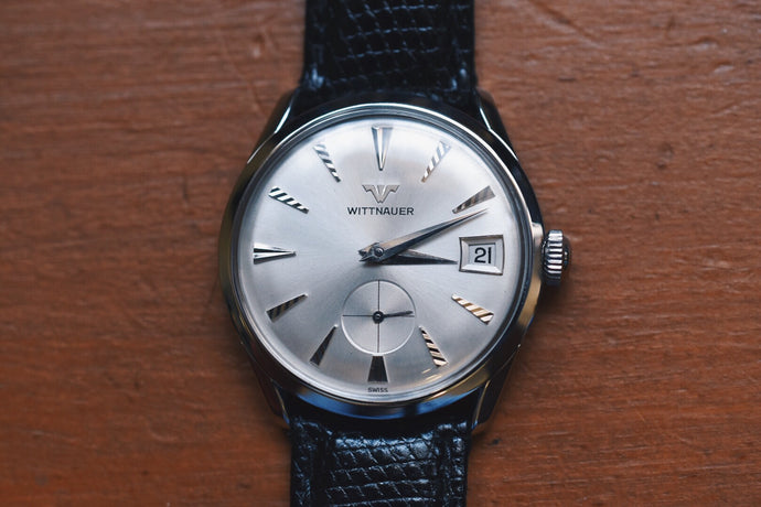 Wittnauer C11K Small Seconds Date
