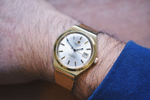 Load image into Gallery viewer, 1970 Tissot Seastar Automatic Date