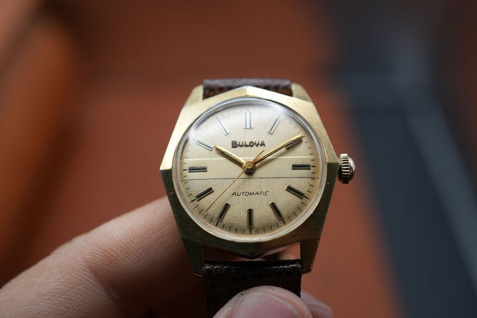 *RARE* Bulova Octagon Linen Dial