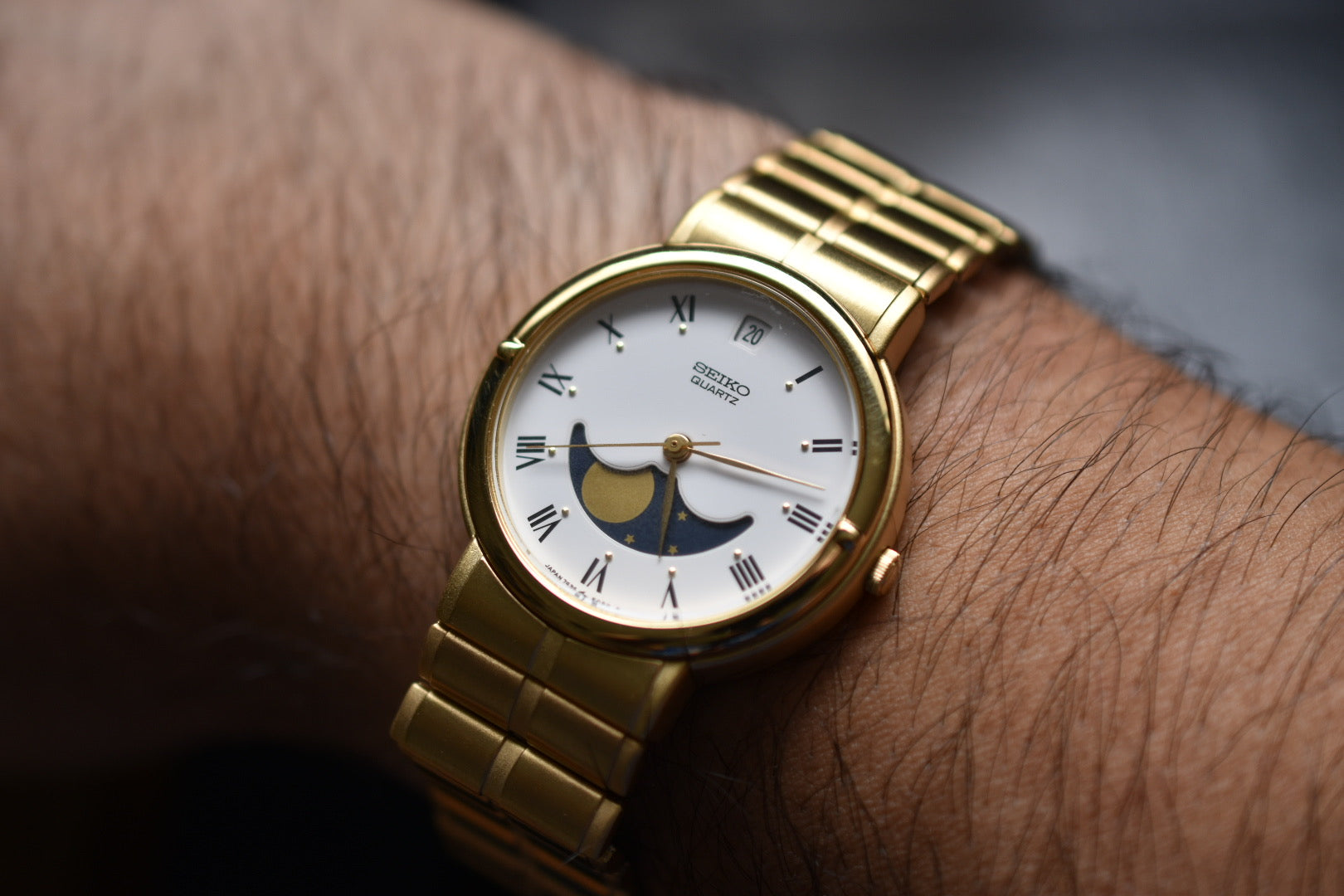 激レア SEIKO DECOR 卓上時計 ムーンフェイズ ゴールド RARE* Seiko Quartz Moonphase Date (NOS w/ Hang Tag) – The
