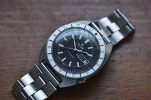 Load image into Gallery viewer, *RARE* Swiss Elgin Tropical Diver
