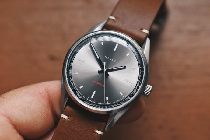 Hervé Alvia Silver Dial